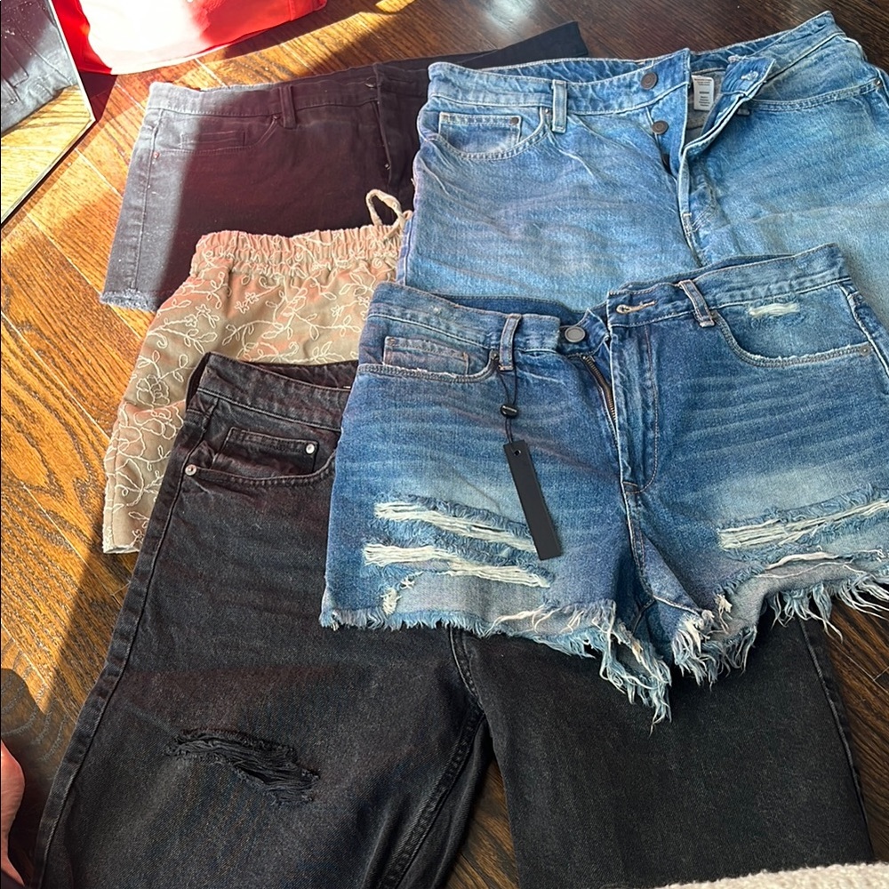 Stylish Denim and Black Shorts Collection size 31, size 8 and size large 5 pairs